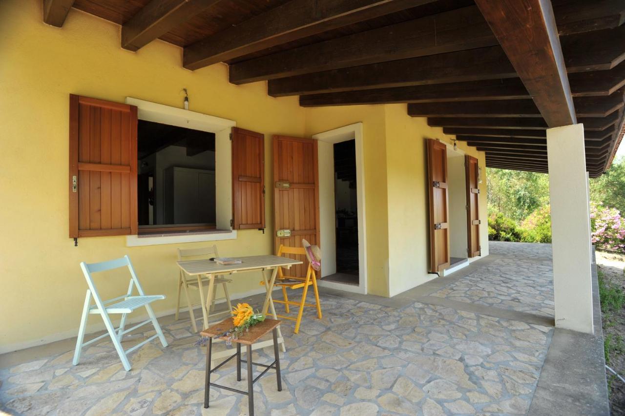 Lierus B&B Gonnosfanadiga Exterior photo